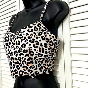 Hit Rewind LG  (11/13) Leopard Print Adj Strap Pad Lined Ruffle Bathing Suit Top